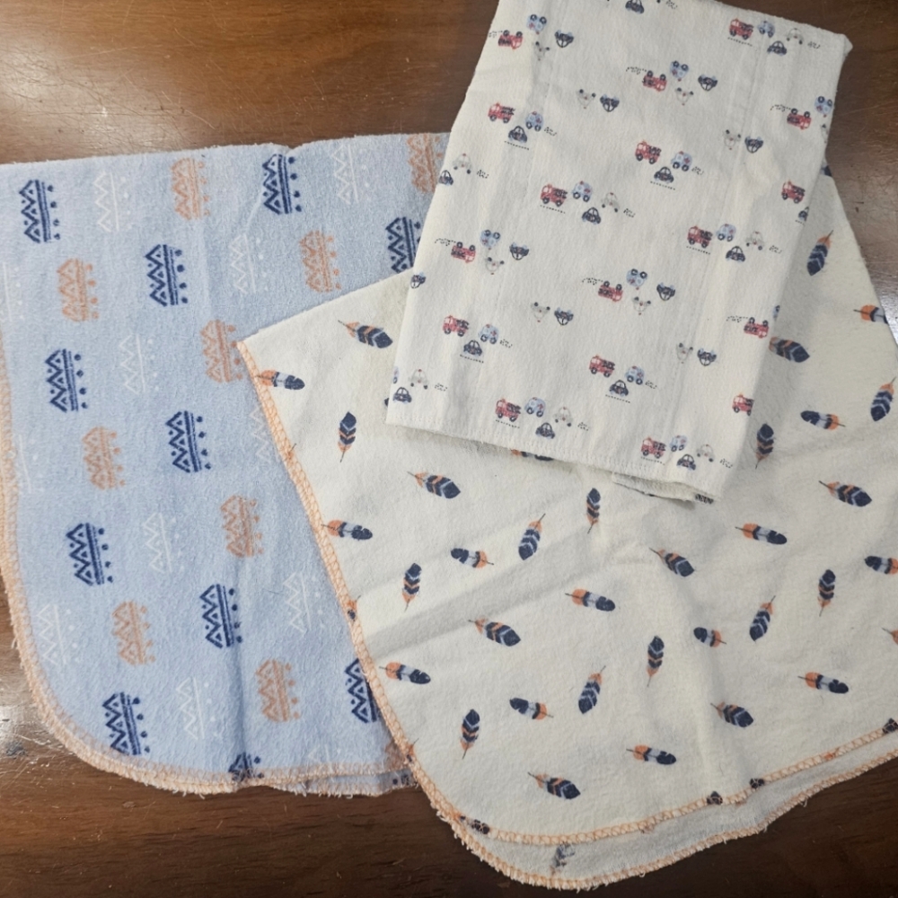 3 Pc. set - Zak & Zoey / Gerber Baby Blankets and Cloth Diaper